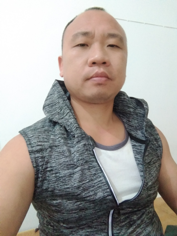 whm的第二张照片--漳浦相亲网