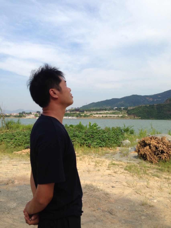 雾里看花的第一张照片--漳浦相亲网