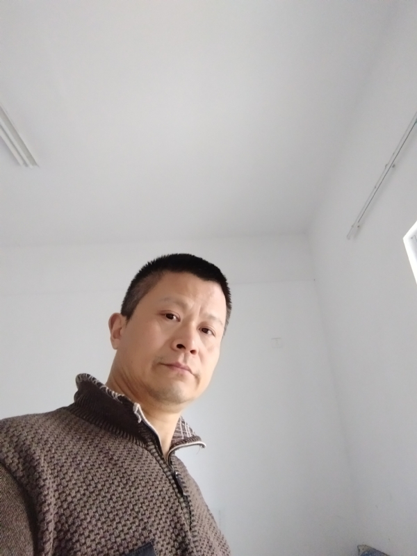 无云的第一张照片--漳浦相亲网
