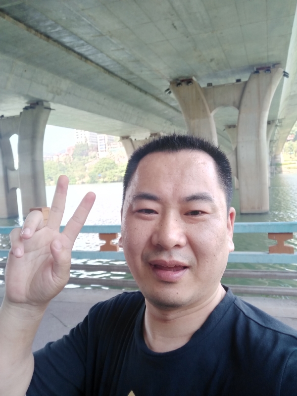 上人的第一张照片--漳浦相亲网
